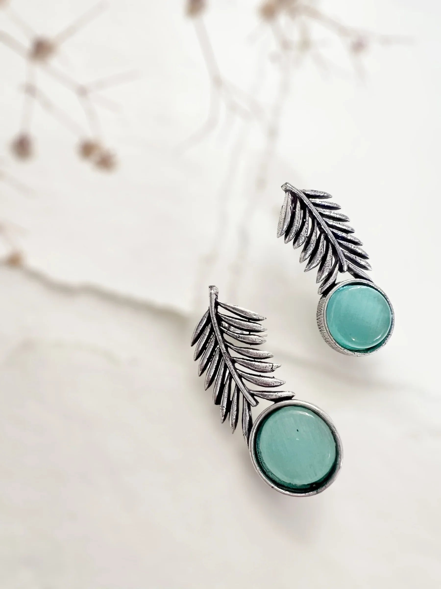 Plam Leaf Studs - Jhaanjhariya
