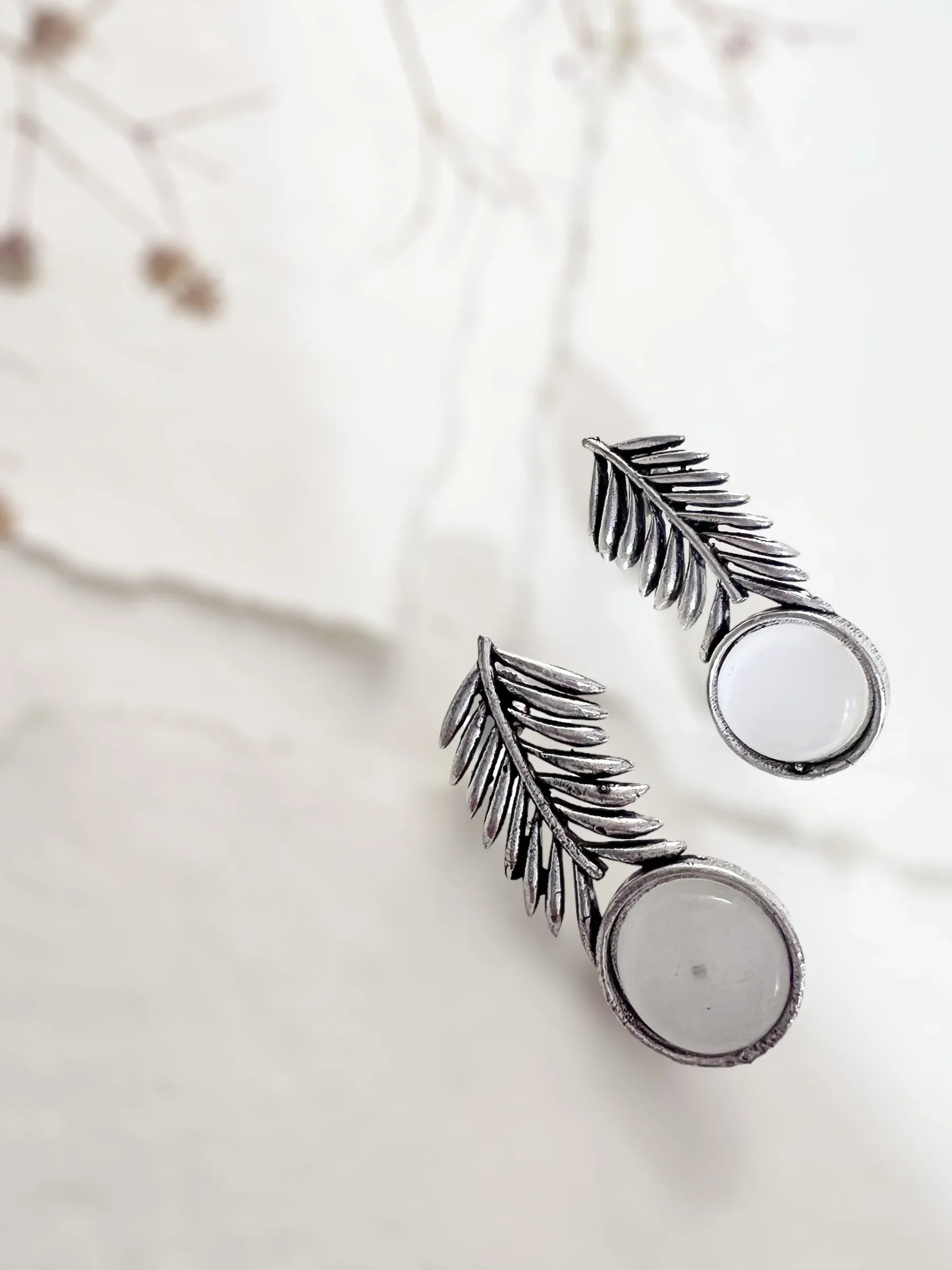 Plam Leaf Studs - Jhaanjhariya