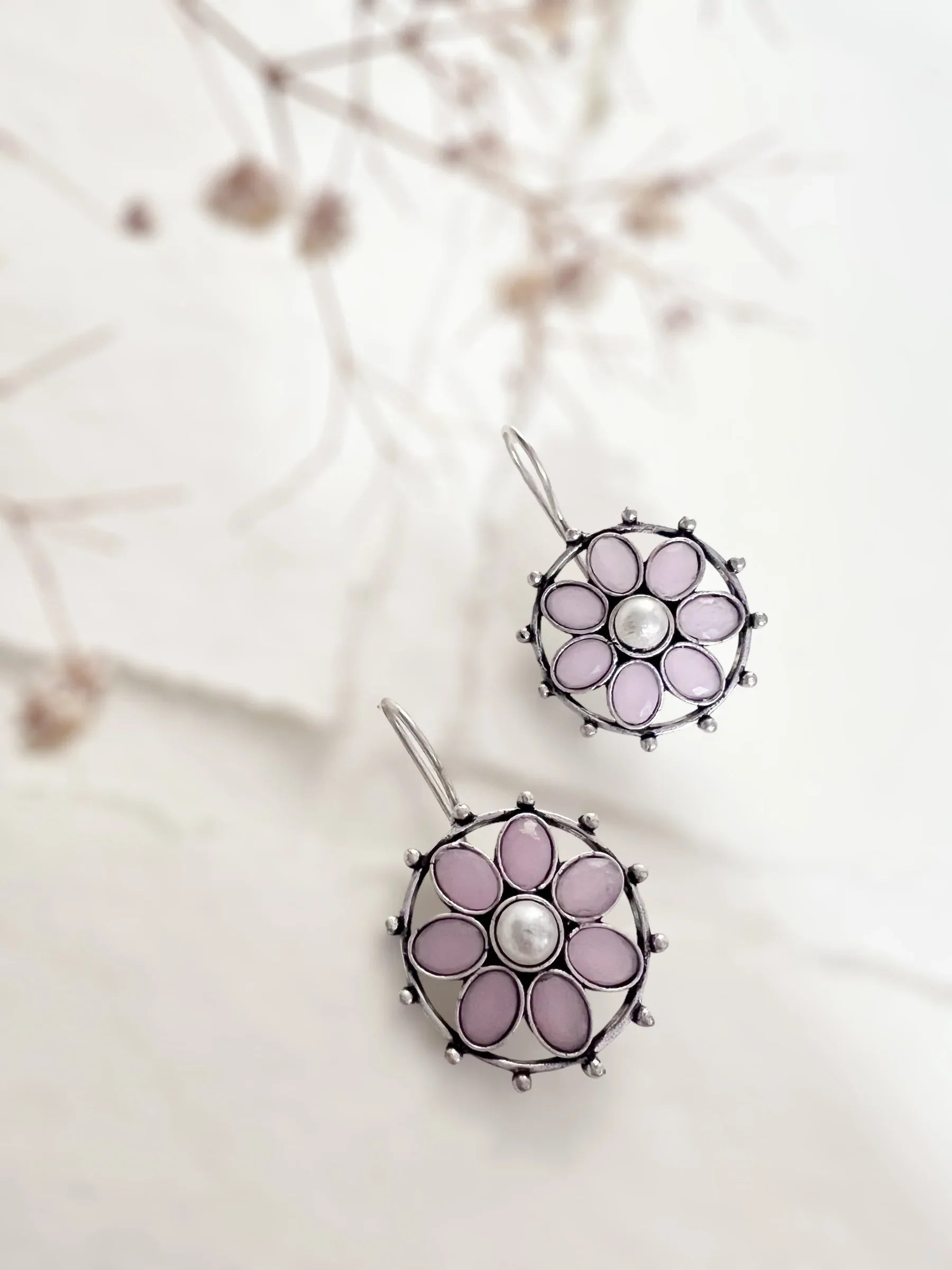 Akurti Pearl Hook Earrings - Jhaanjhariya