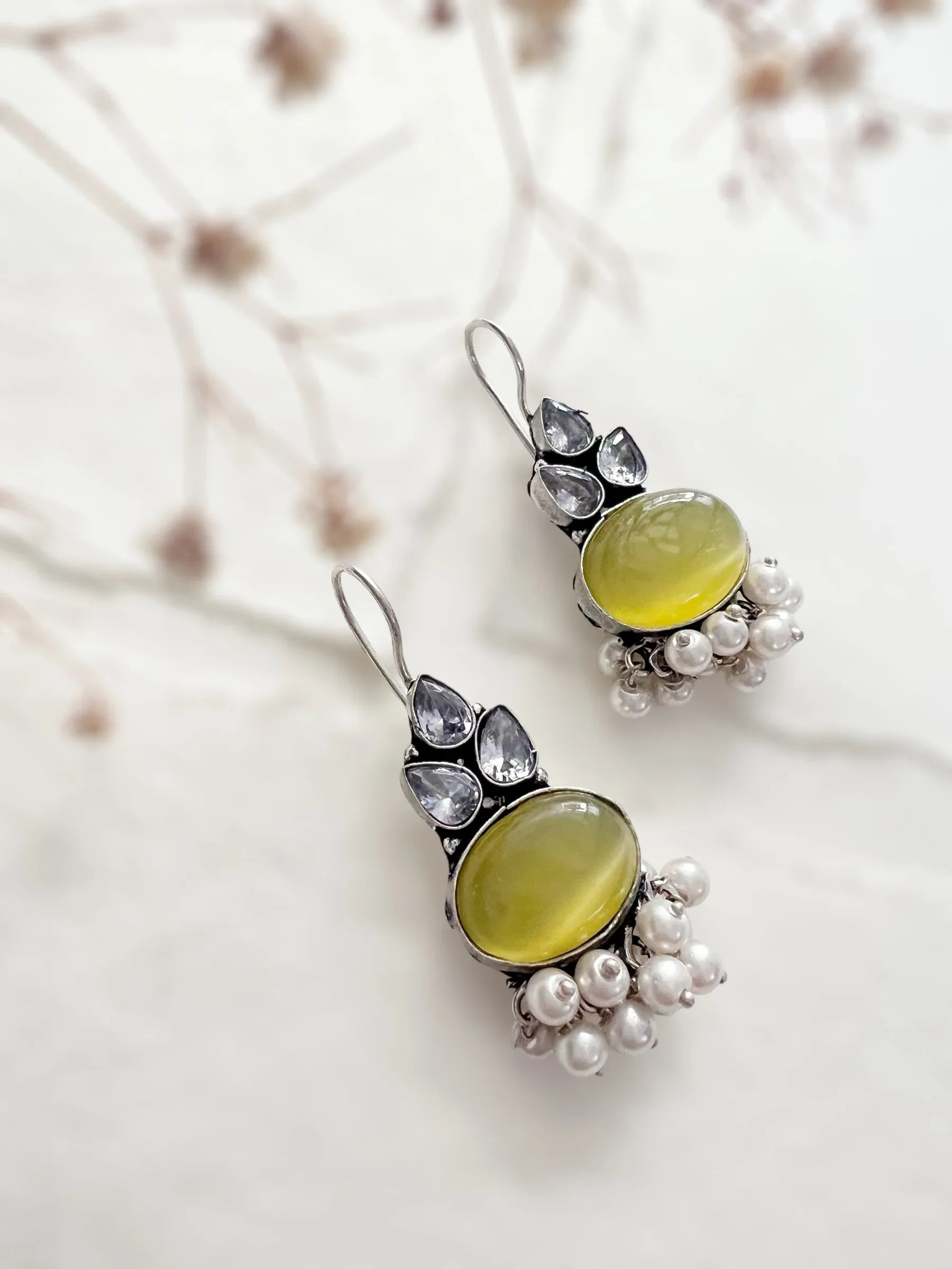 Noa Pearl Hook Earrings - Jhaanjhariya