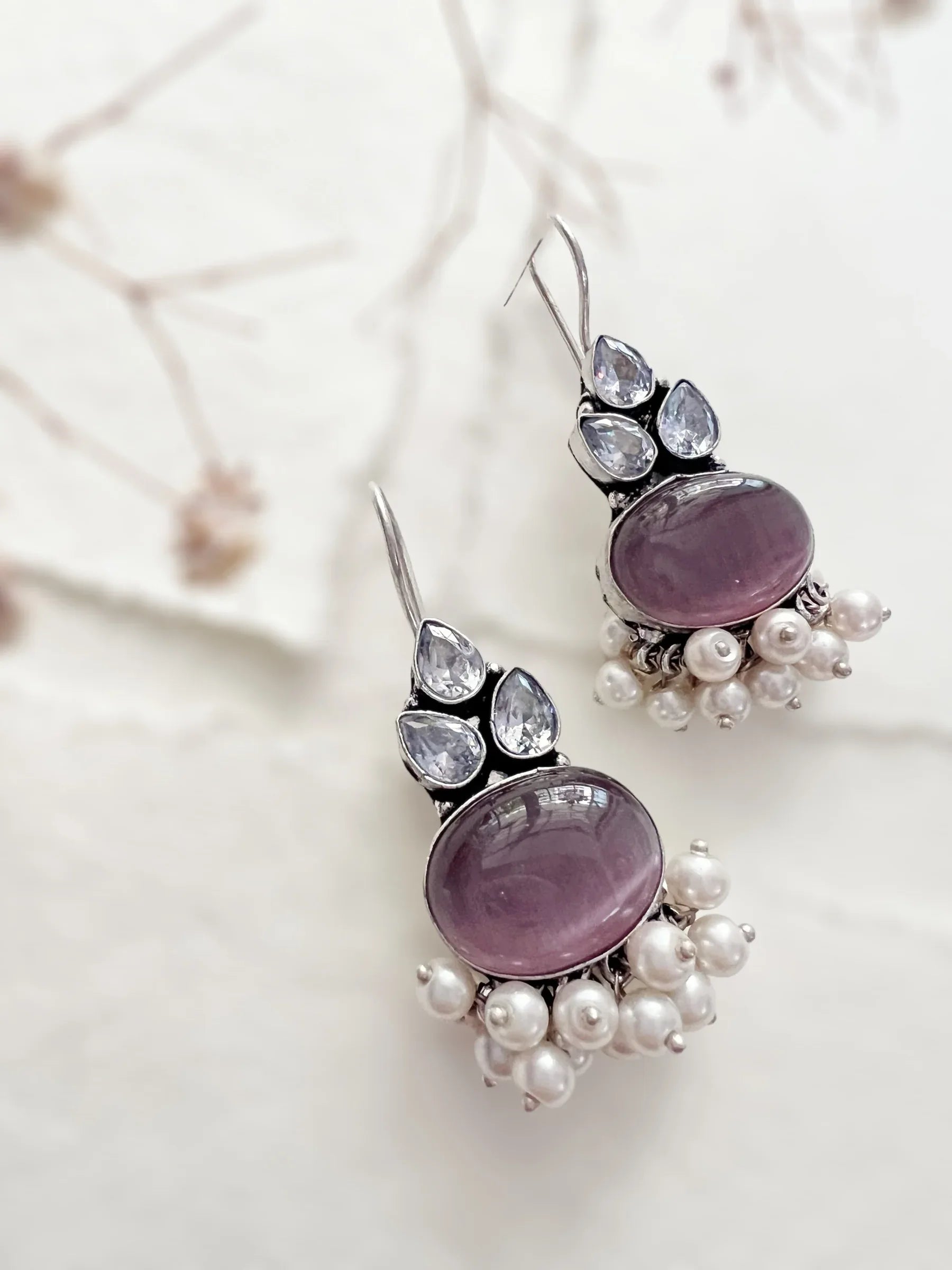 Noa Pearl Hook Earrings - Jhaanjhariya