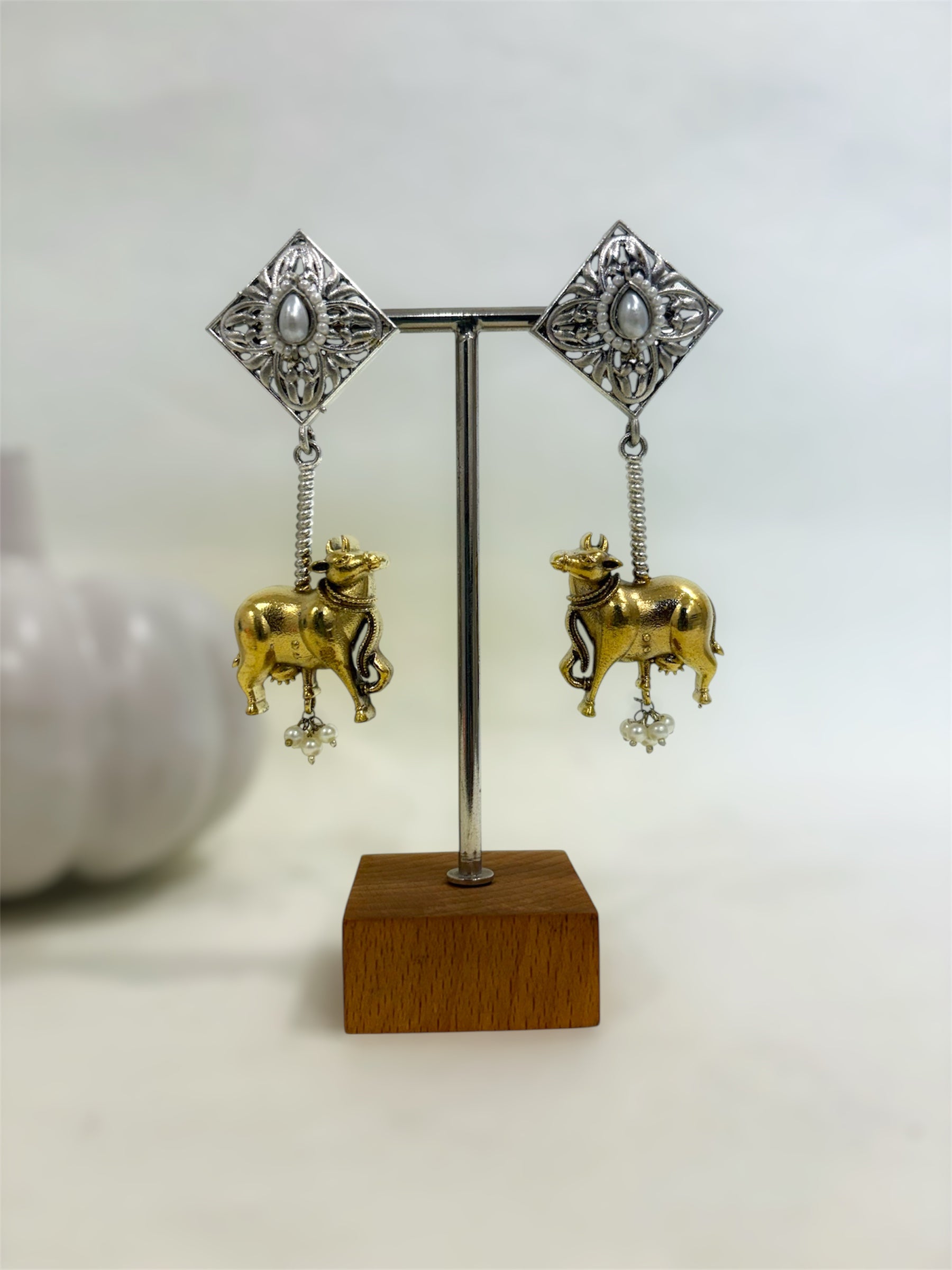 Square Pearl Cow Earrings