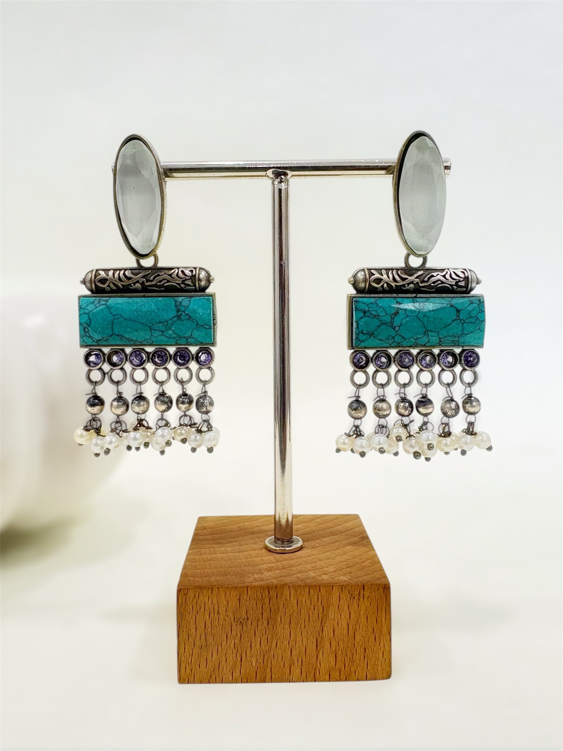 Rangrez Stone Earring